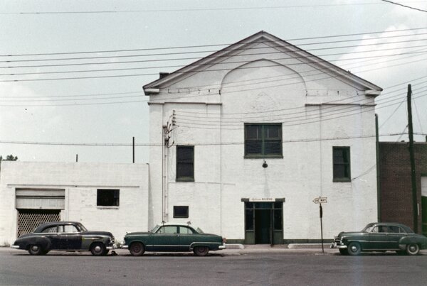 Photograph taken by Martin F. Schmidt, Green Street Baptist Church, University of Louisville Digital Collections, 1956-1966. Accessed Aug 1, 2024